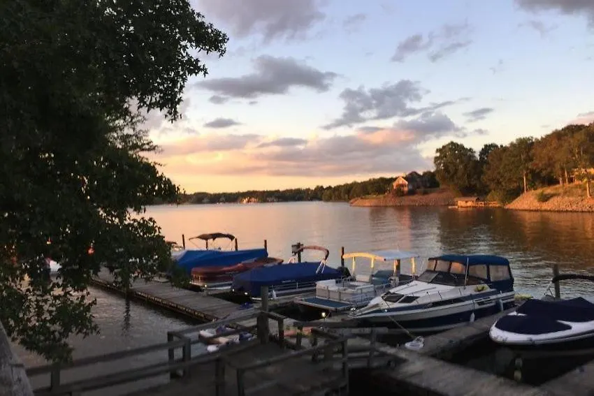 Waterfront Two Bedroom 17 On The #Lake At Long Cove Resort Charlotte 0*,  United States