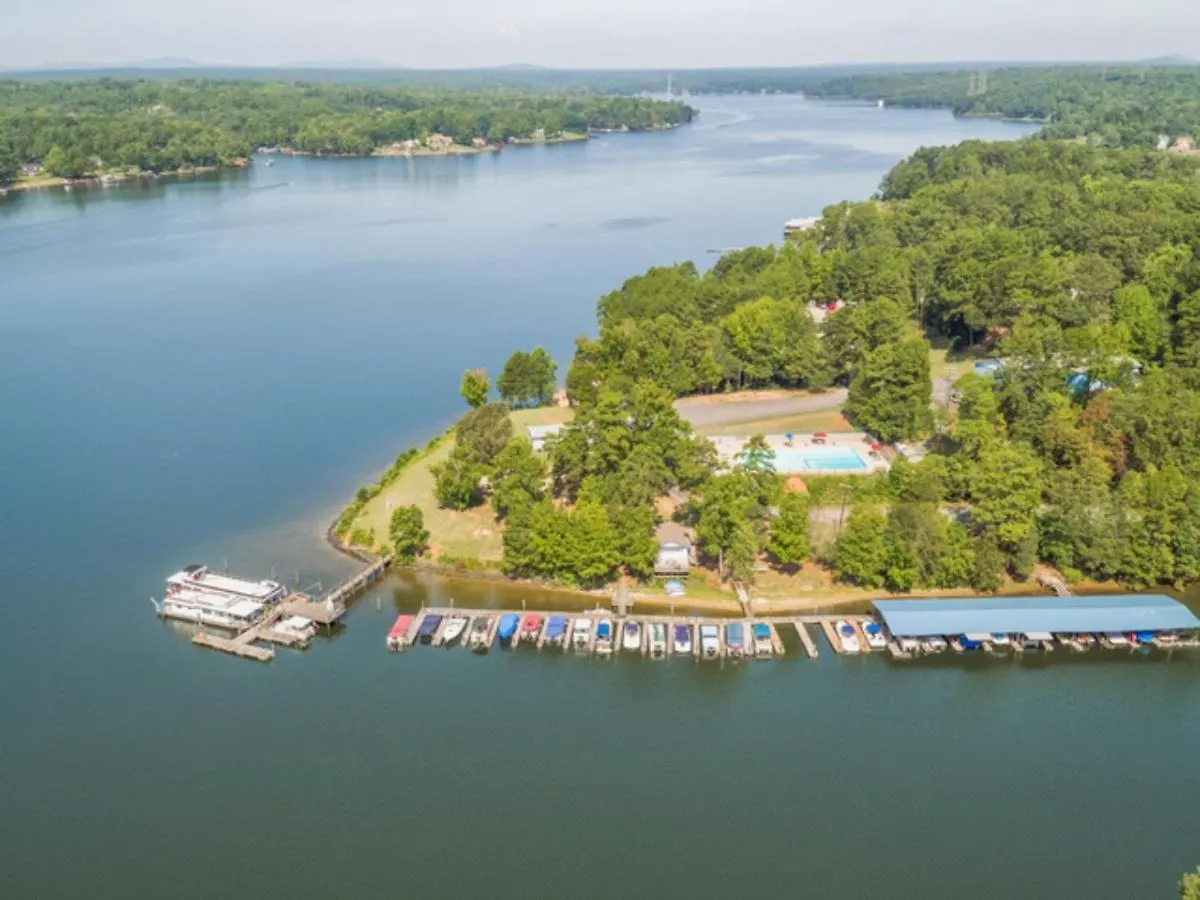 Waterfront Two Bedroom 17 On The #Lake At Long Cove Resort Charlotte